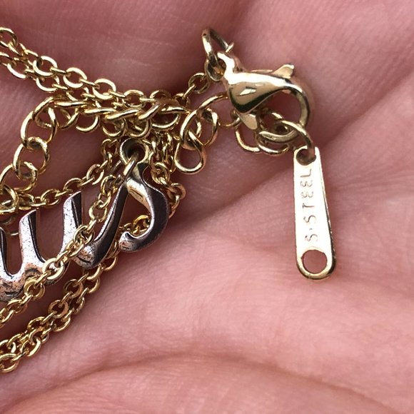 vintage "venus" gold name plate necklace - Picture 3 of 9